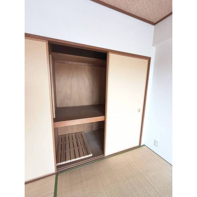 行徳ハイムⅠ号棟の収納