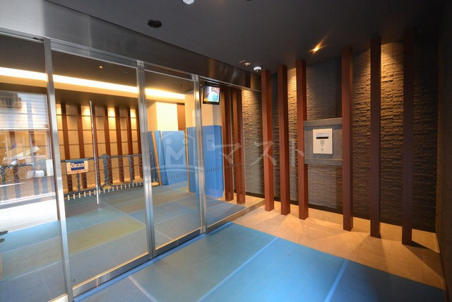 大阪市中央区谷町６丁目の賃貸マンションのロビー
