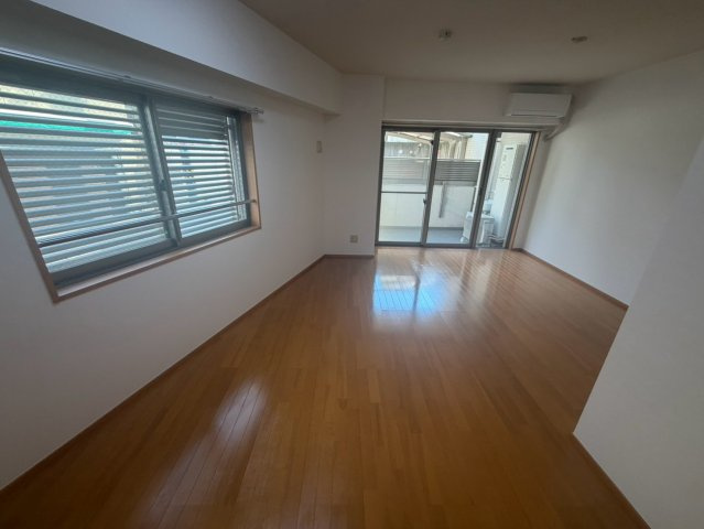 PLATZ KAKUOZAN｜名古屋市の賃貸ならMy賃貸の居間・リビング|PLATZ KAKUOZAN