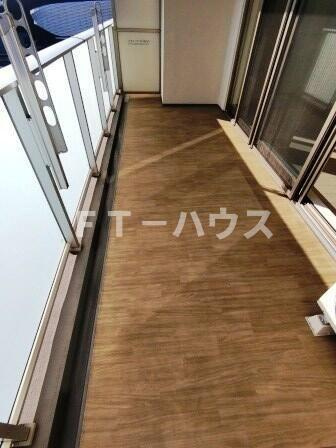パークホームズＬａＬａ南船橋ステーションプレミアのバルコニー