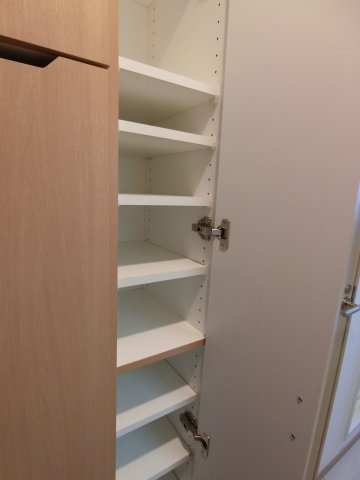 ルーブル武蔵小杉参番館の収納|他のお部屋の参考写真となります。