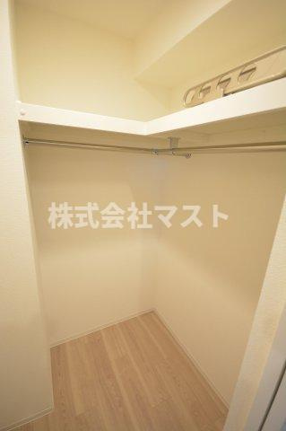 セレニテ難波グランデノールの収納