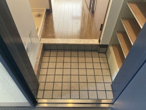 【玄関】クレアコート産所町