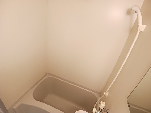 ソレーユ戸畑の浴室