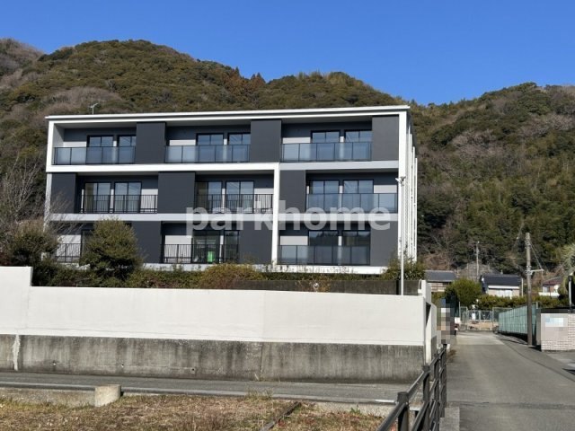 X-ino(シーノ)の外観