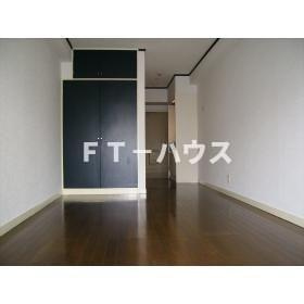 サニーコーポラスの居間・リビング