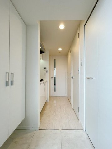 S-RESIDENCE神戸元町の玄関