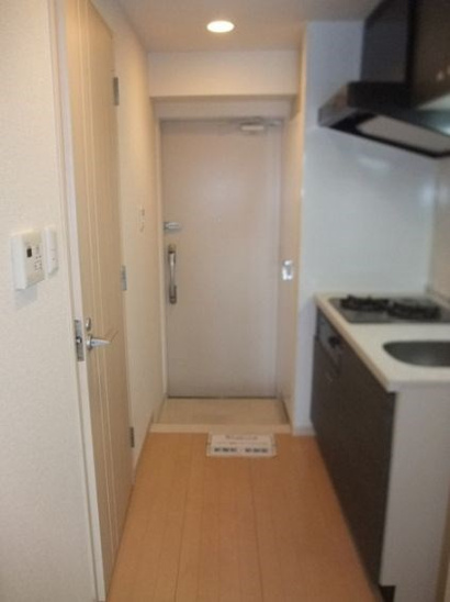 【玄関】スカイコート川崎西口 