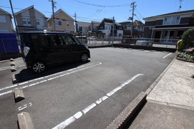 【駐車場】 | ヴィオラ