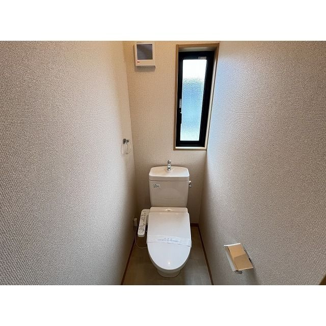 コリーヌ洗足のトイレ|シンプルで使いやすいトイレです