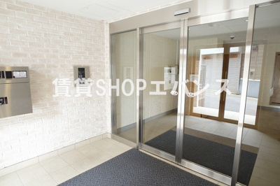 【エントランス】 | レキシントン津田沼