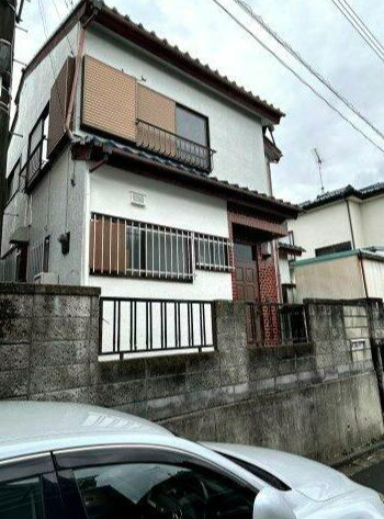 日の出町平井戸建の外観