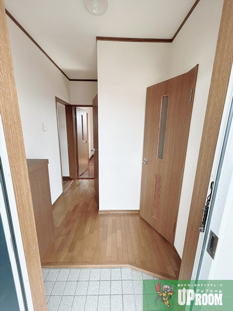 プリミエールタカオの玄関
