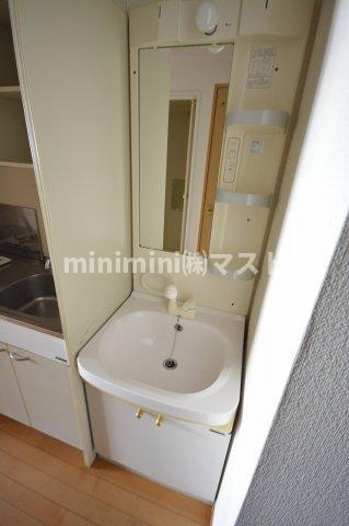 プレサンス梅田インテルノの洗面所