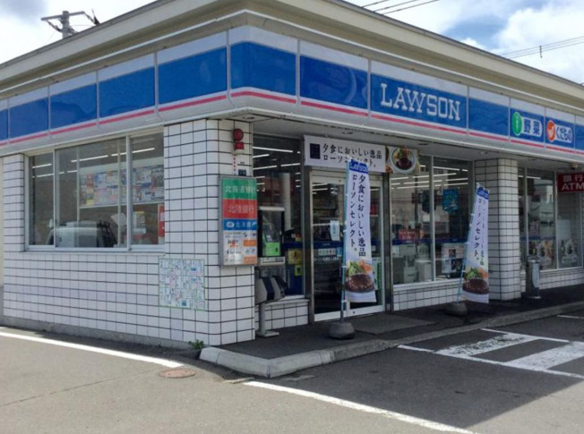 ロｰソン 札幌北14条店（81m）
