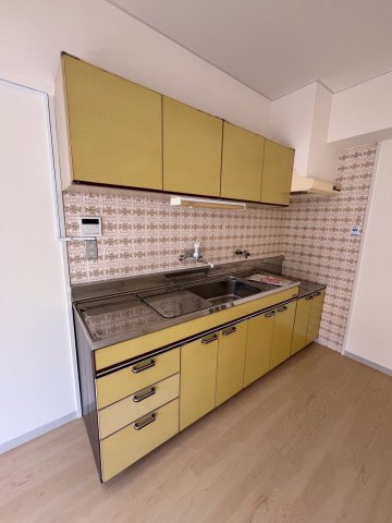 西宮市南昭和町の賃貸マンションのキッチン