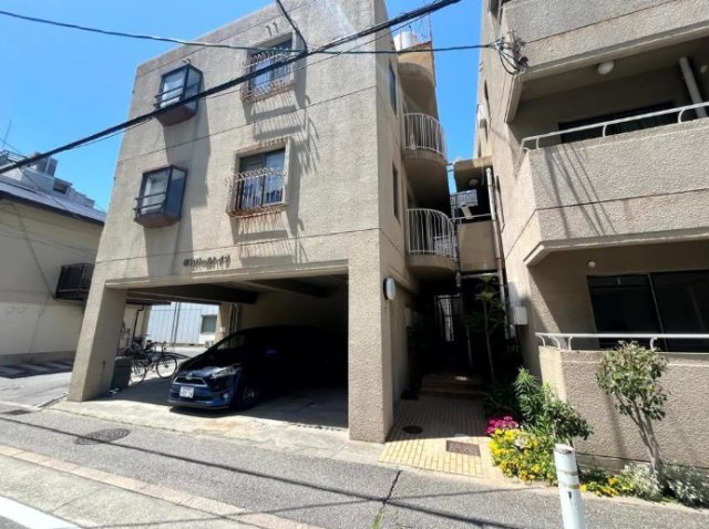 西宮市南昭和町の賃貸マンションの外観