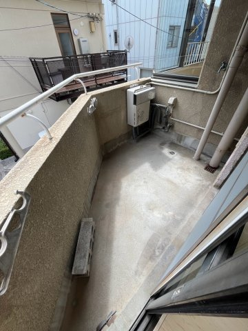 西宮市南昭和町の賃貸マンションのバルコニー