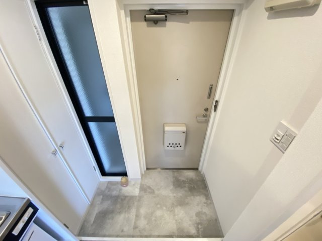 ヴィラ芦屋川の玄関
