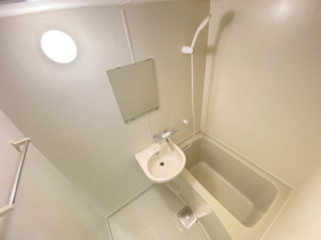 ヴィラ芦屋川の浴室