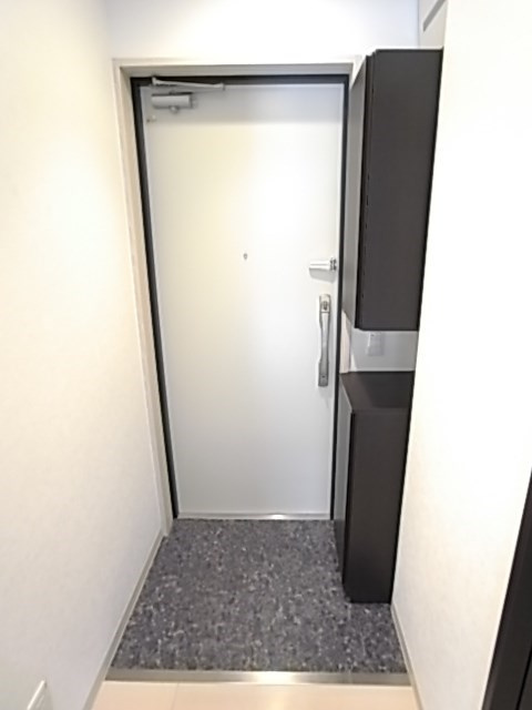 アマランス芦屋の玄関