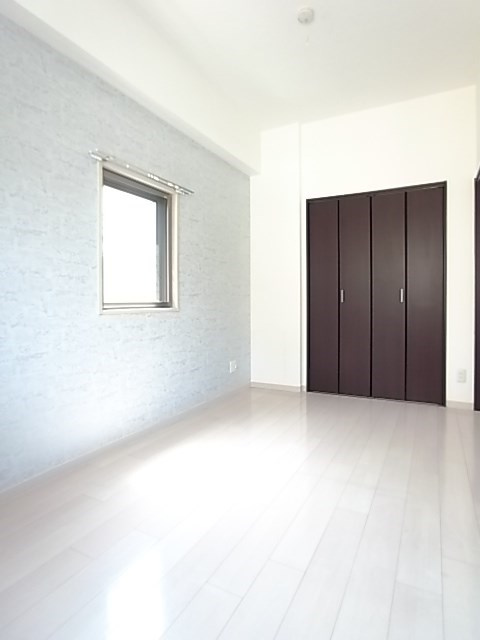 アマランス芦屋の居間・リビング