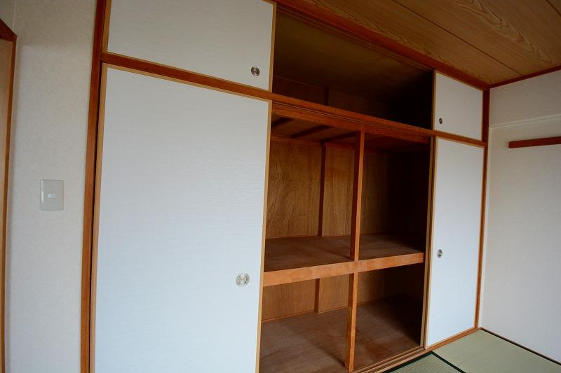 西宮市門戸東町の賃貸マンションの収納
