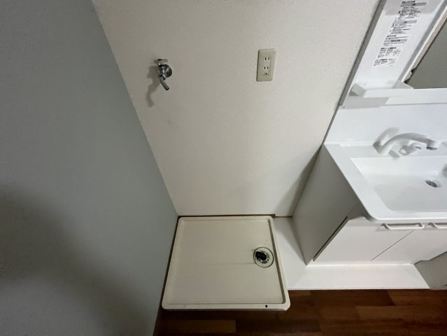 西宮市川東町の賃貸マンションの洗面所