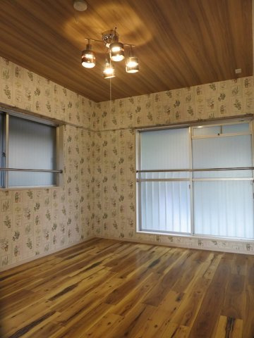 神戸市中央区山本通３丁目の賃貸マンションの居間・リビング