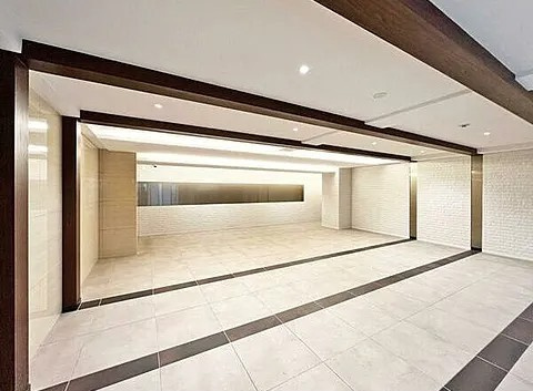 西宮市芦原町の賃貸マンションのロビー
