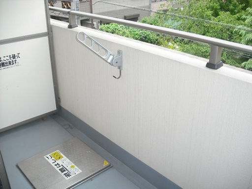神戸市東灘区住吉宮町３丁目の賃貸マンションのバルコニー