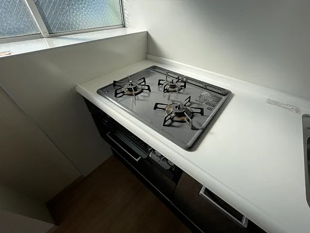 神戸市灘区箕岡通１丁目の賃貸マンションのキッチン