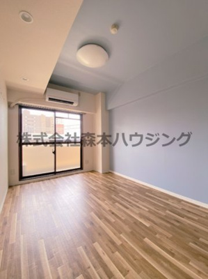【洋室】 | 　メリックビル | おしゃれな洋室です