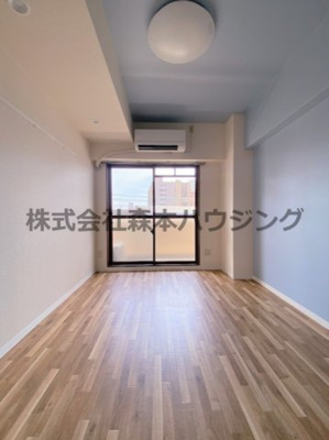 【洋室】 | 　メリックビル | 明るい洋室です