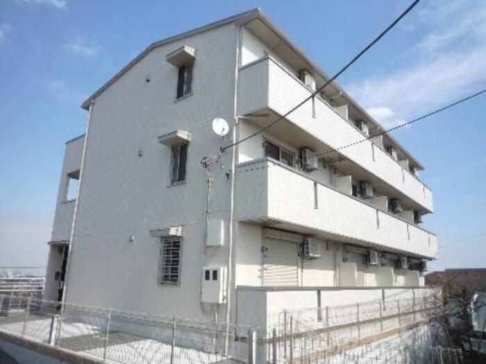 スカイヒル横濱六ッ川　A棟の外観