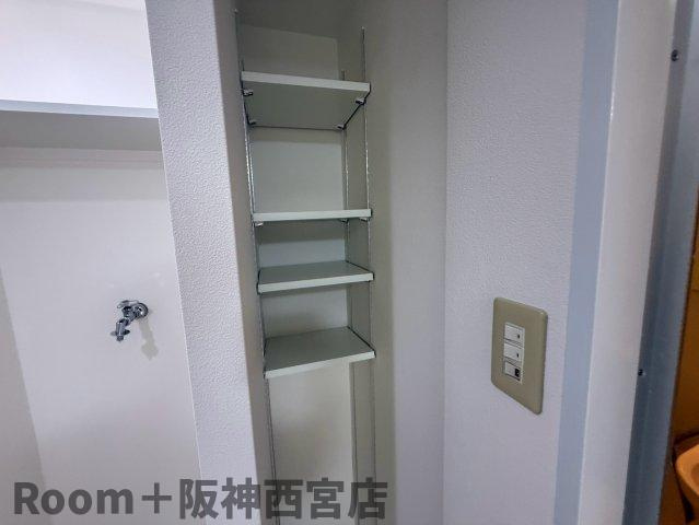 ロイヤルメゾン香櫨園のキッチン