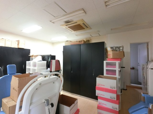 星久喜店舗の内装