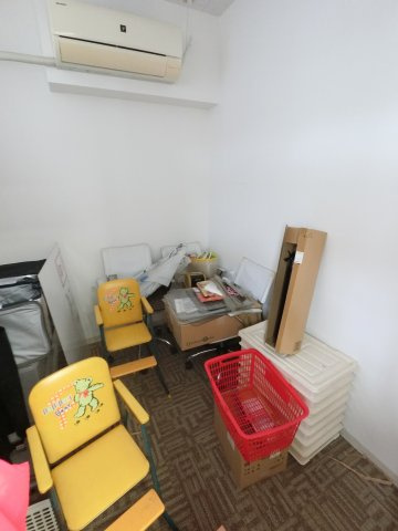 星久喜店舗の内装