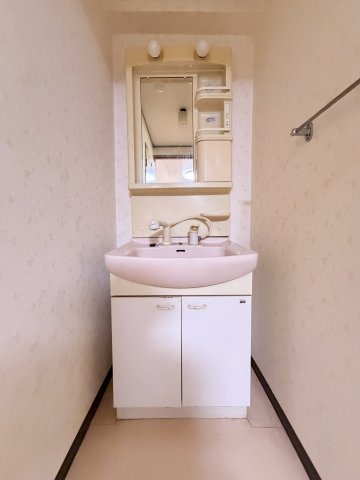 シティーマンションの洗面所