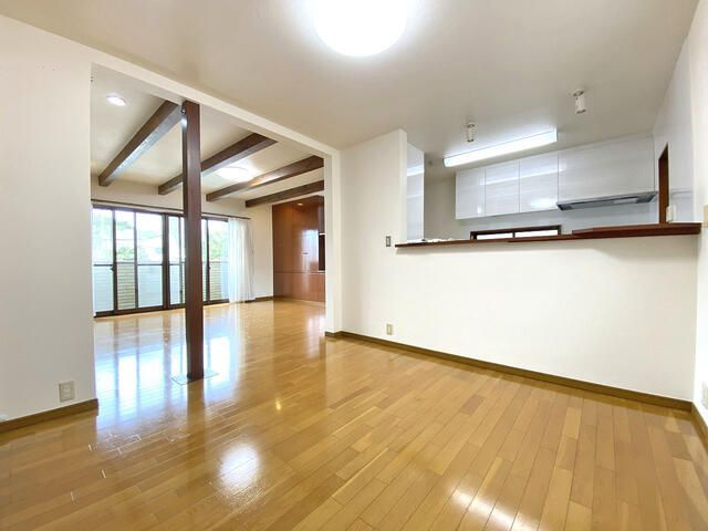 瀬田２丁目戸建の居間・リビング|ゆったりとしたリビングです