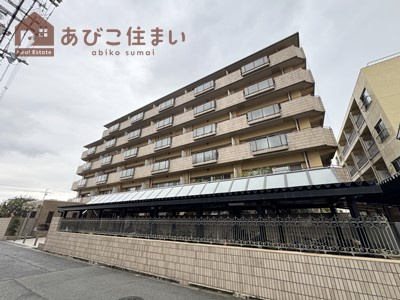 恒信ハイツの外観