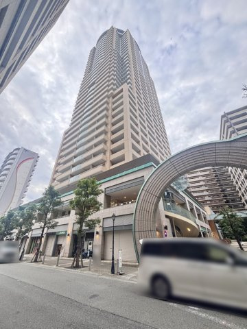 トア山手ザ・神戸タワーの外観|三宮・元町を徒歩圏に。19階から愉しむ、神戸都心のタワーライフ。