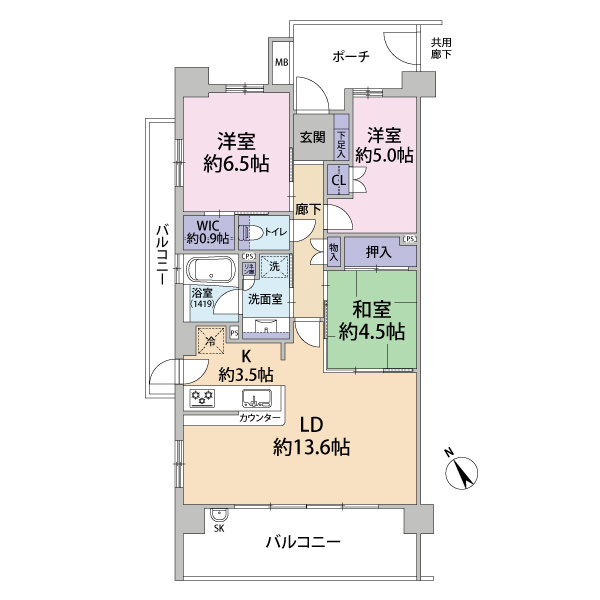3階角部屋で玄関外にはアルコーブがございます。
