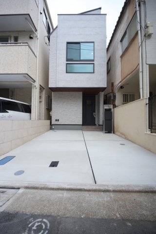 目黒区八雲2丁目（セレッソ八雲）の外観|外観/3階建て新築戸建てのご紹介です