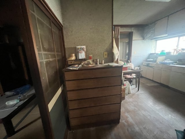 DIYで再生！吉野町の中古戸建～鹿児島県鹿児島市吉野町～のキッチン|家具配置や収納の工夫など使い勝手に合わせた改修が可能です。