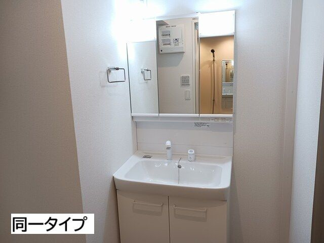 カーサ・コルーテ福の洗面所