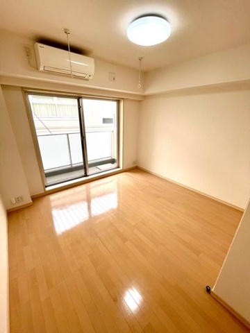 新品家具付きマンション西新宿18(KaGood東京)の洋室