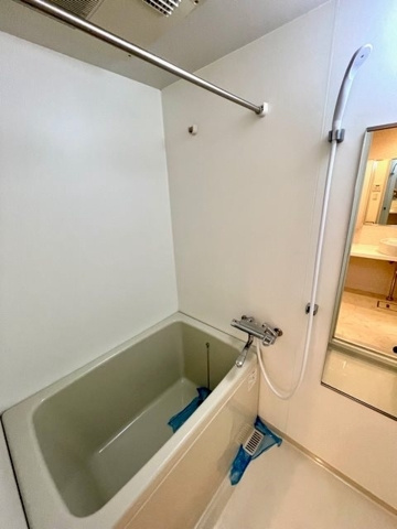 新品家具付きマンション西新宿18(KaGood東京)の浴室