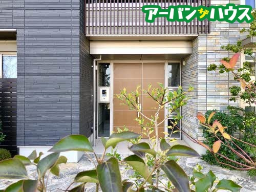 フェリーチェガーデンAのエントランス