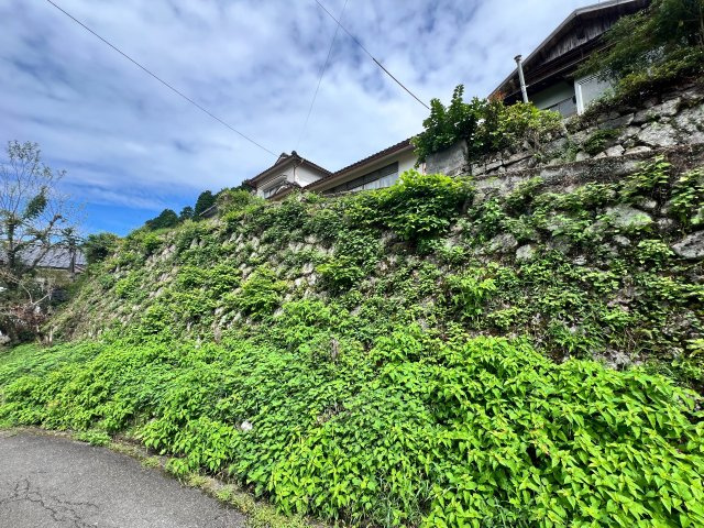 玖珠町大字山浦　原野畑あり　４LDK　2階建のその他|擁壁